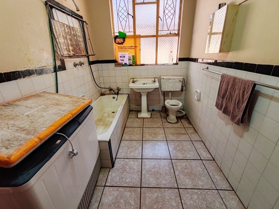 1 Bedroom Property for Sale in Potchefstroom North West